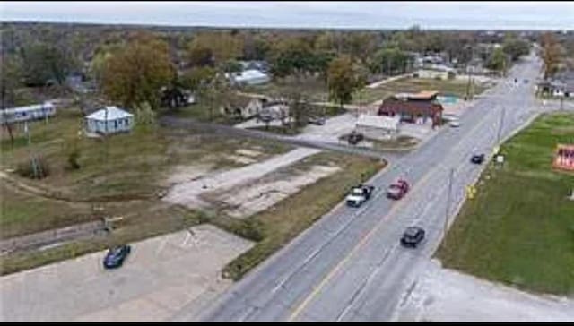1303 E St, Iola, KS 66749