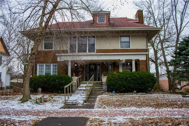 view of front facade featuring a porch