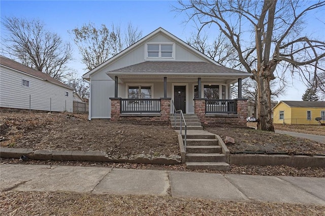 view of front of property with covered porch