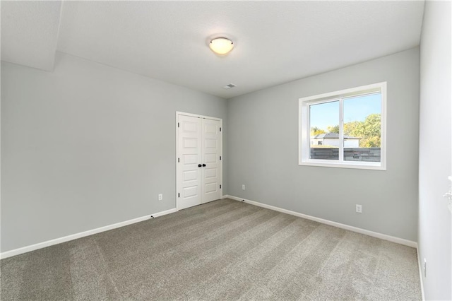 empty room with carpet