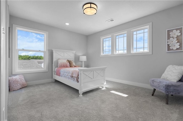 17186 S Heatherwood St, Olathe, KS 66062 - carpeted bedroom with baseboards
