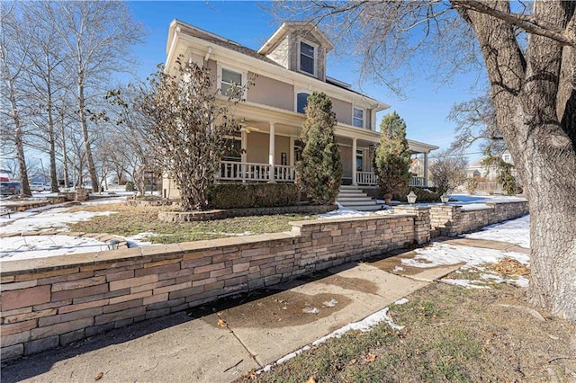 view of front of home featuring a porch