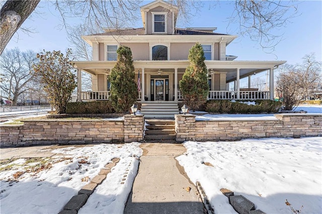 view of front of property featuring covered porch