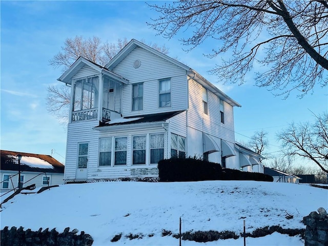 view of front of house