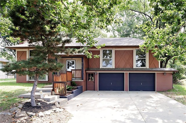 view of front of house with a garage