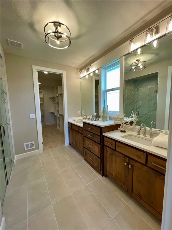 18337 Monrovia St, Overland Park, KS 66013 - photo 25