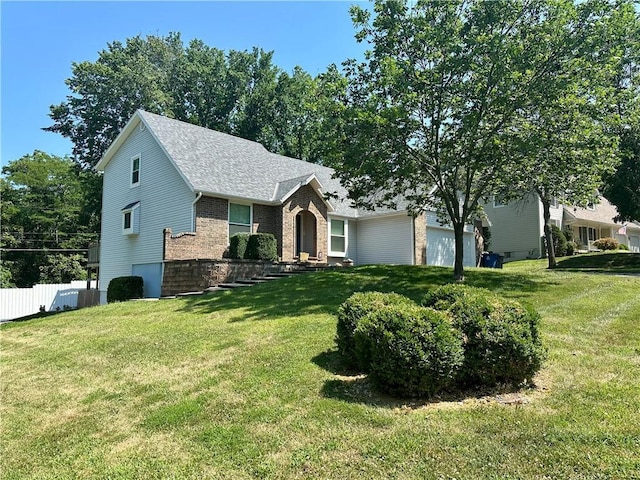 view of front of property with a front lawn