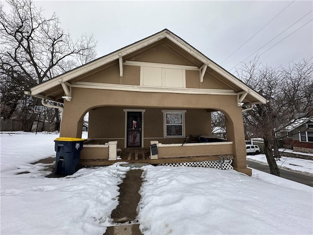 view of front facade featuring a porch