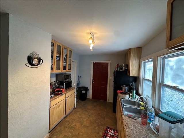 kitchen featuring sink