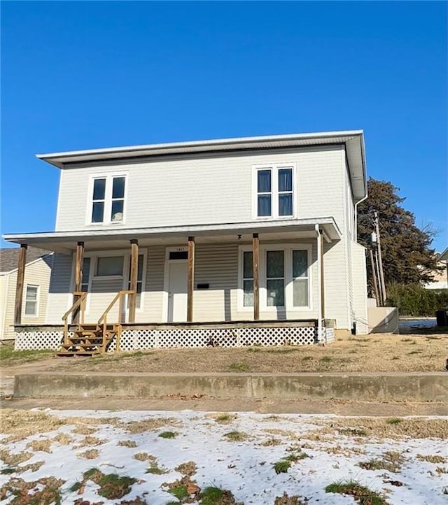 view of front of home featuring a porch