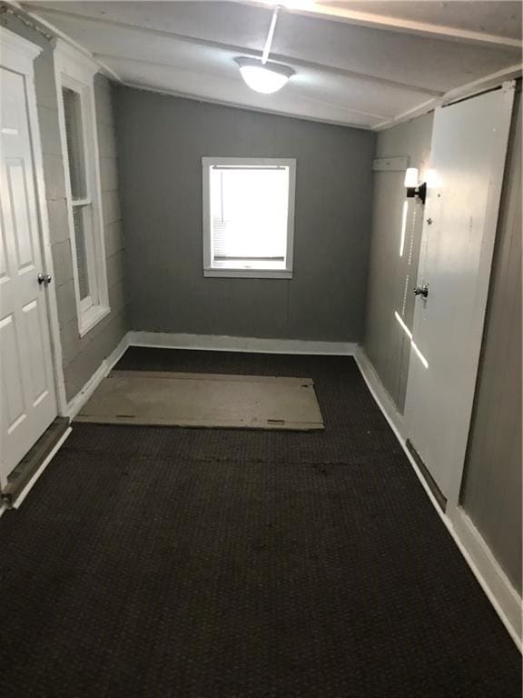 unfurnished room featuring carpet floors