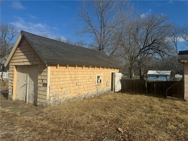 view of side of home