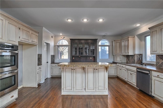 3540 W 153rd Ter, Leawood, KS 66224 - photo 18