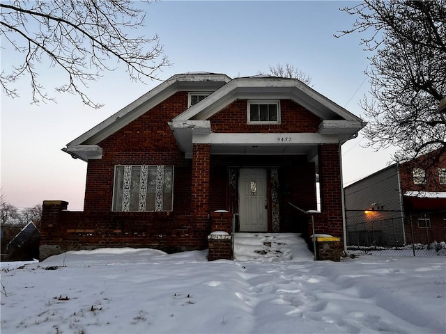 view of front of property