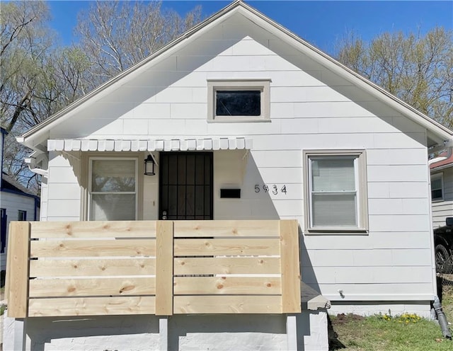 view of front of home