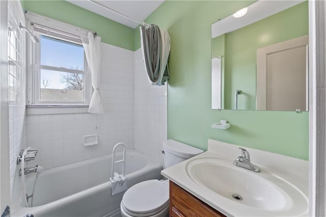 full bathroom featuring vanity, toilet, and shower / bath combo with shower curtain