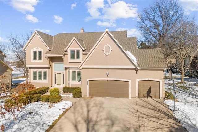 view of front property featuring a garage