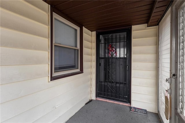 6133 Swope Pkwy, Kansas City, MO 64132 - view of property entrance