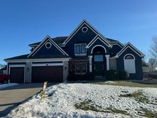 view of front of home featuring a garage