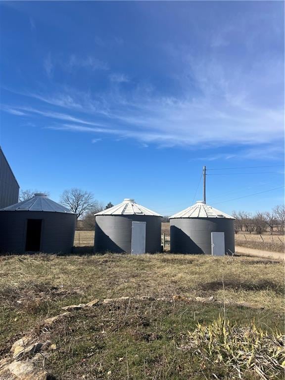 view of outdoor structure featuring a rural view