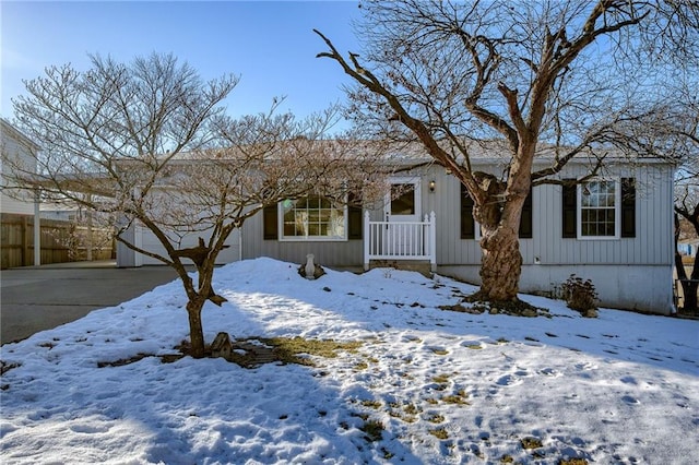 view of front of home with a garage