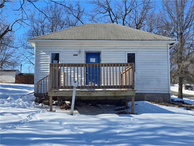 view of front of home featuring a deck