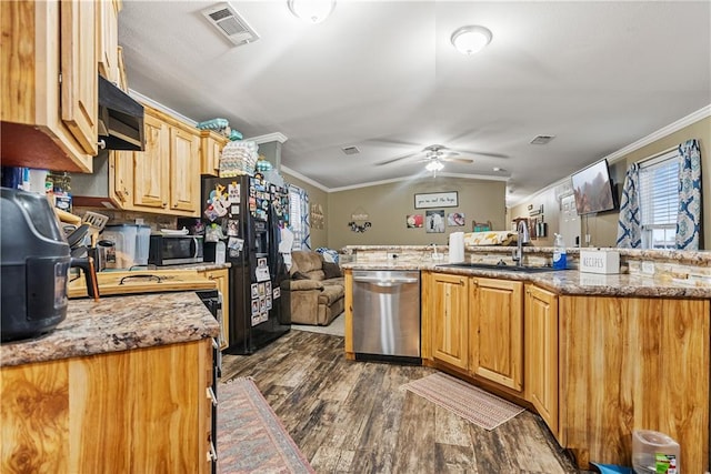 kitchen with crown molding, stainless steel appliances, dark wood-type flooring, and sink