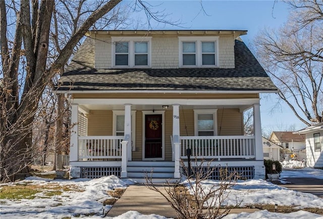 view of front of house with covered porch