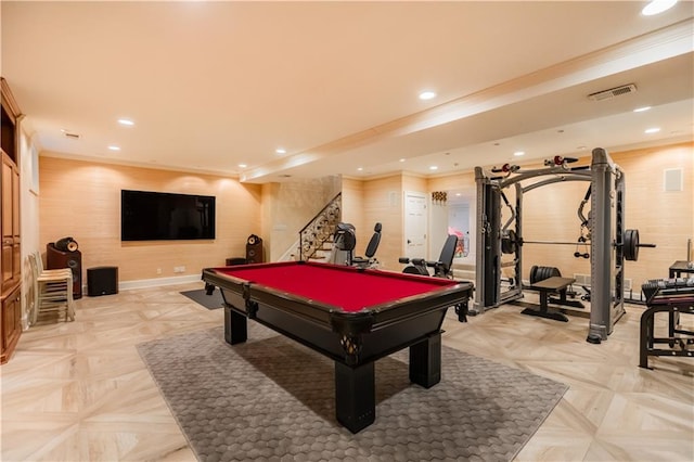 rec room featuring light parquet flooring, billiards, and crown molding