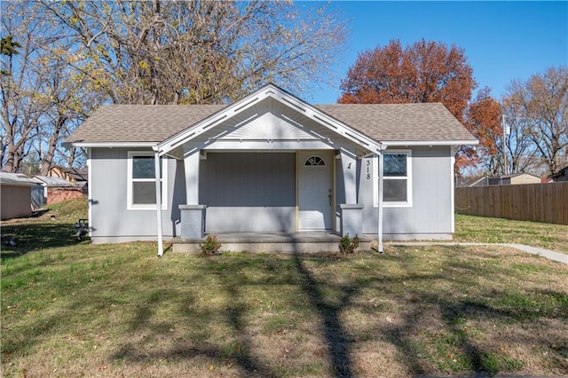 view of front of house with a front yard