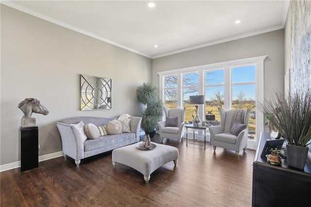 living room with ornamental molding, recessed lighting, wood finished floors, and baseboards