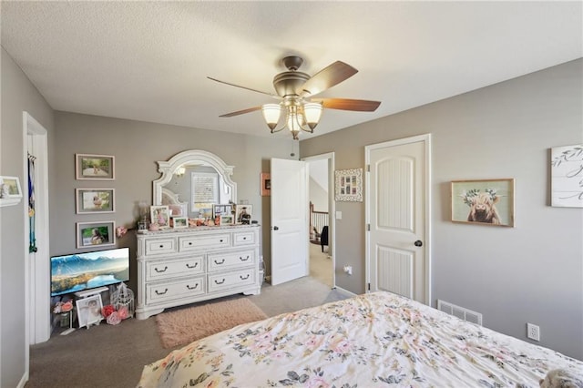 14110 Wingfoot Ct, Basehor, KS 66007 - bedroom with visible vents, a ceiling fan, and light carpet