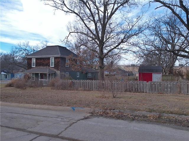 view of front of house