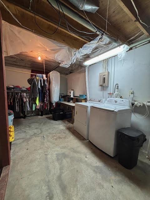 basement featuring separate washer and dryer