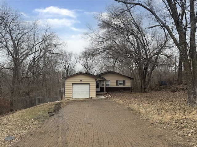 view of front of property