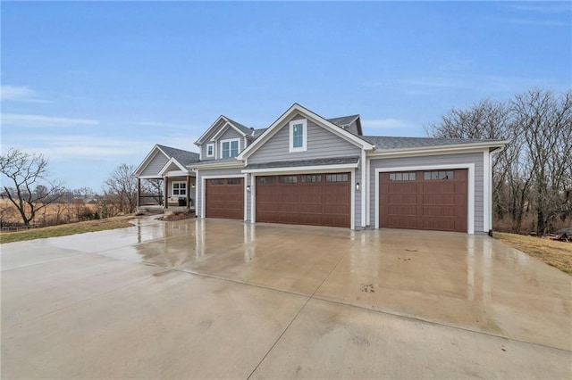 view of front of house featuring a garage and driveway