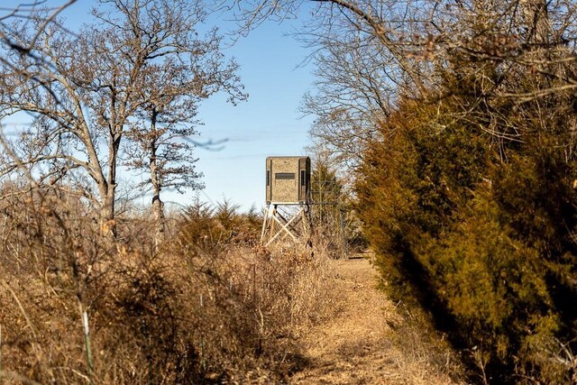 000 SE J Hwy, Collins, MO 64738