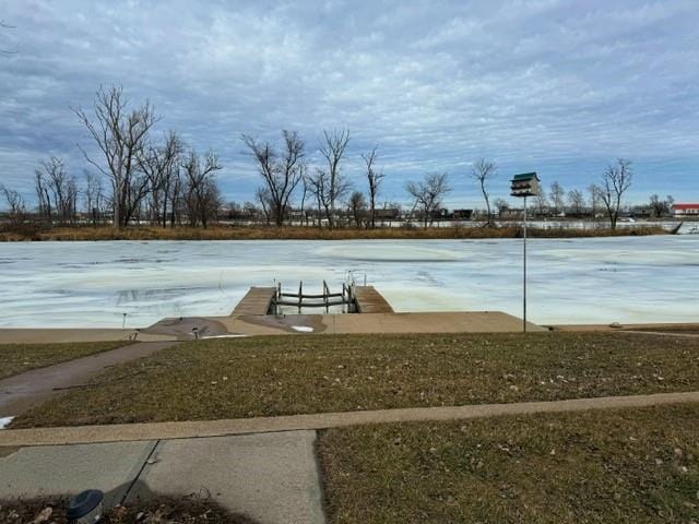 137 Halls Dr, Craig, MO 64437 - view of yard