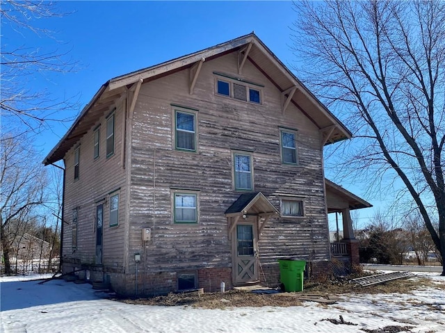 view of front of home