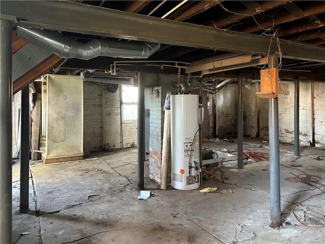 305 E 8th St, Wellsville, KS 66092 - basement featuring water heater