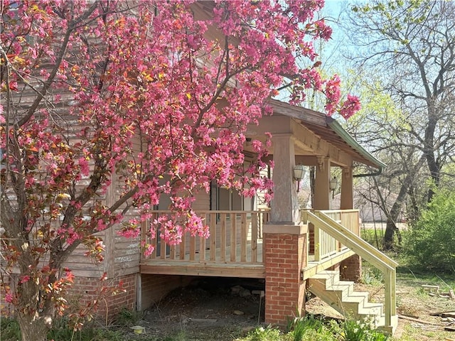 305 E 8th St, Wellsville, KS 66092 - view of home's exterior featuring stairway