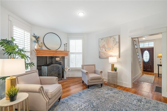 living area featuring hardwood / wood-style flooring