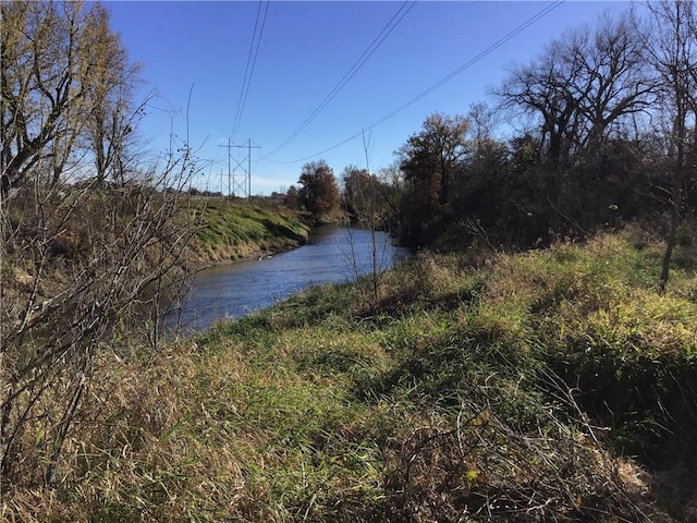 5811 Frederick Blvd, Saint Joseph, MO 64507 - water view