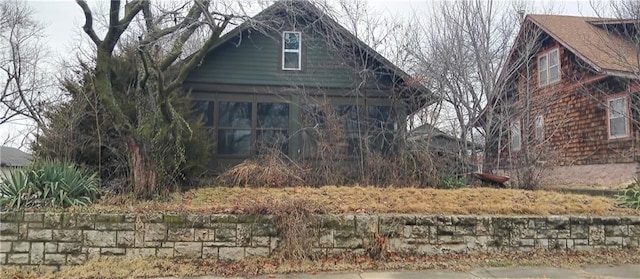 view of property exterior