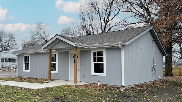 view of front of property