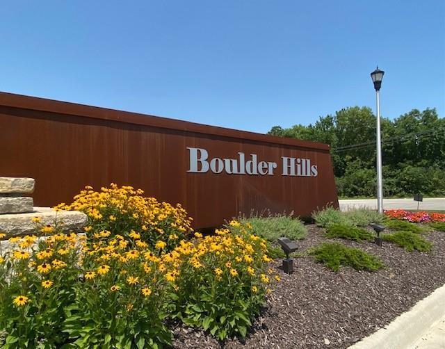 17351 S Kaw St, Olathe, KS 66062 - view of community sign