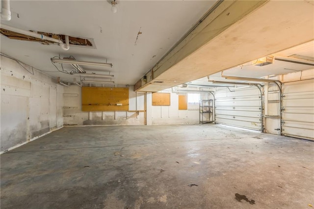 3201 S Norton Ave, Independence, MO 64052 - view of garage
