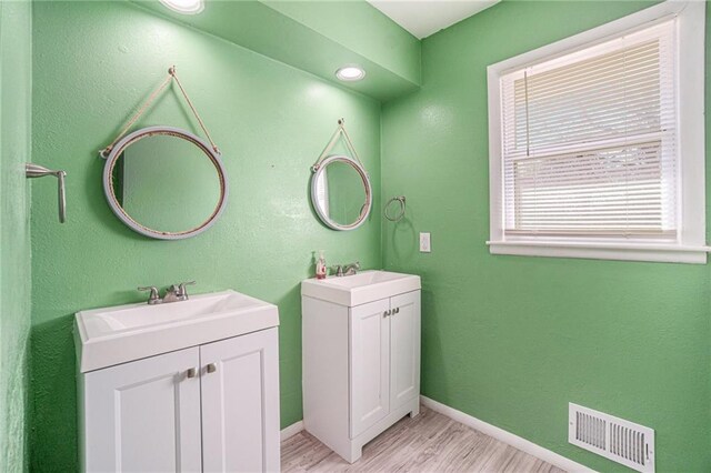 5220 Sterling Ave, Raytown, MO 64133 - photo 17