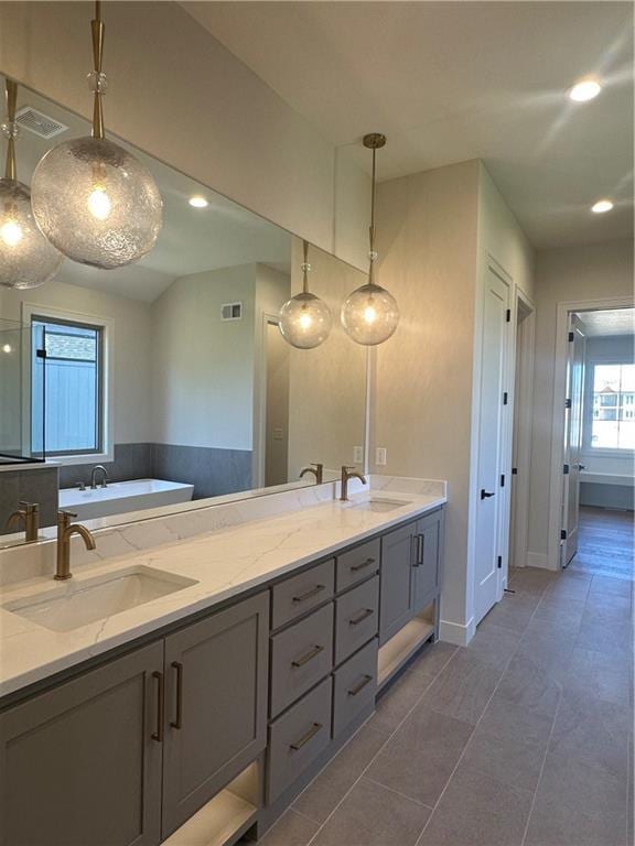 915 Savannah Ln, Greenwood, MO 64034 - photo 16