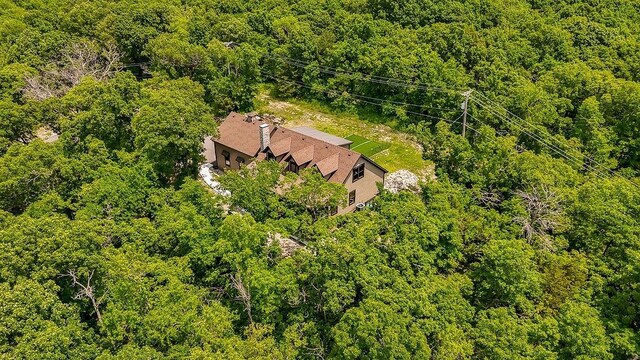 2909 S 74th St, Kansas City, KS 66106 - view of subject property featuring a forest